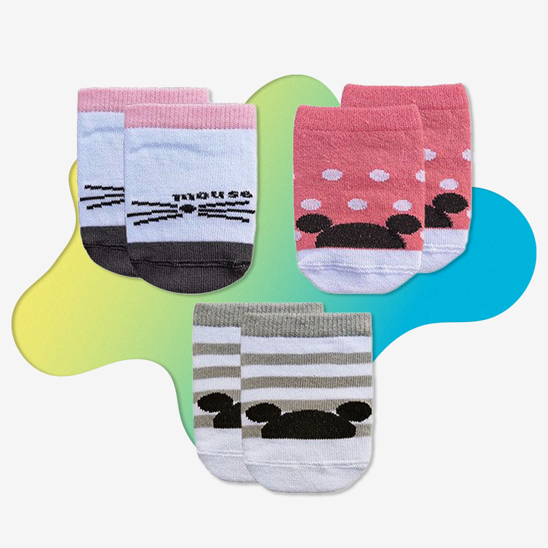 جوراب و ساق دخترانه